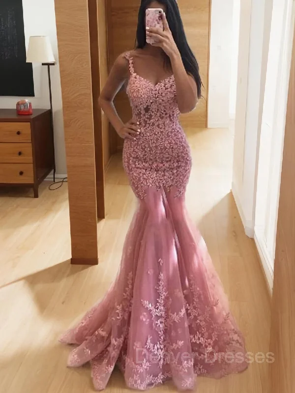 Trumpet/Mermaid V-neck Sweep Train Lace Prom Dresses With Appliques Lace