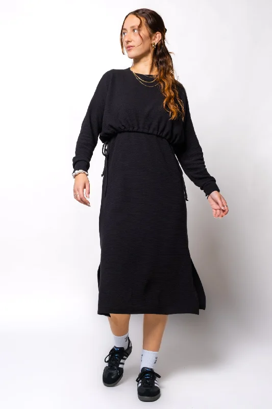 Laidback Luxe Midi Dress Trendy Ruffled Sleeve Midi Dress