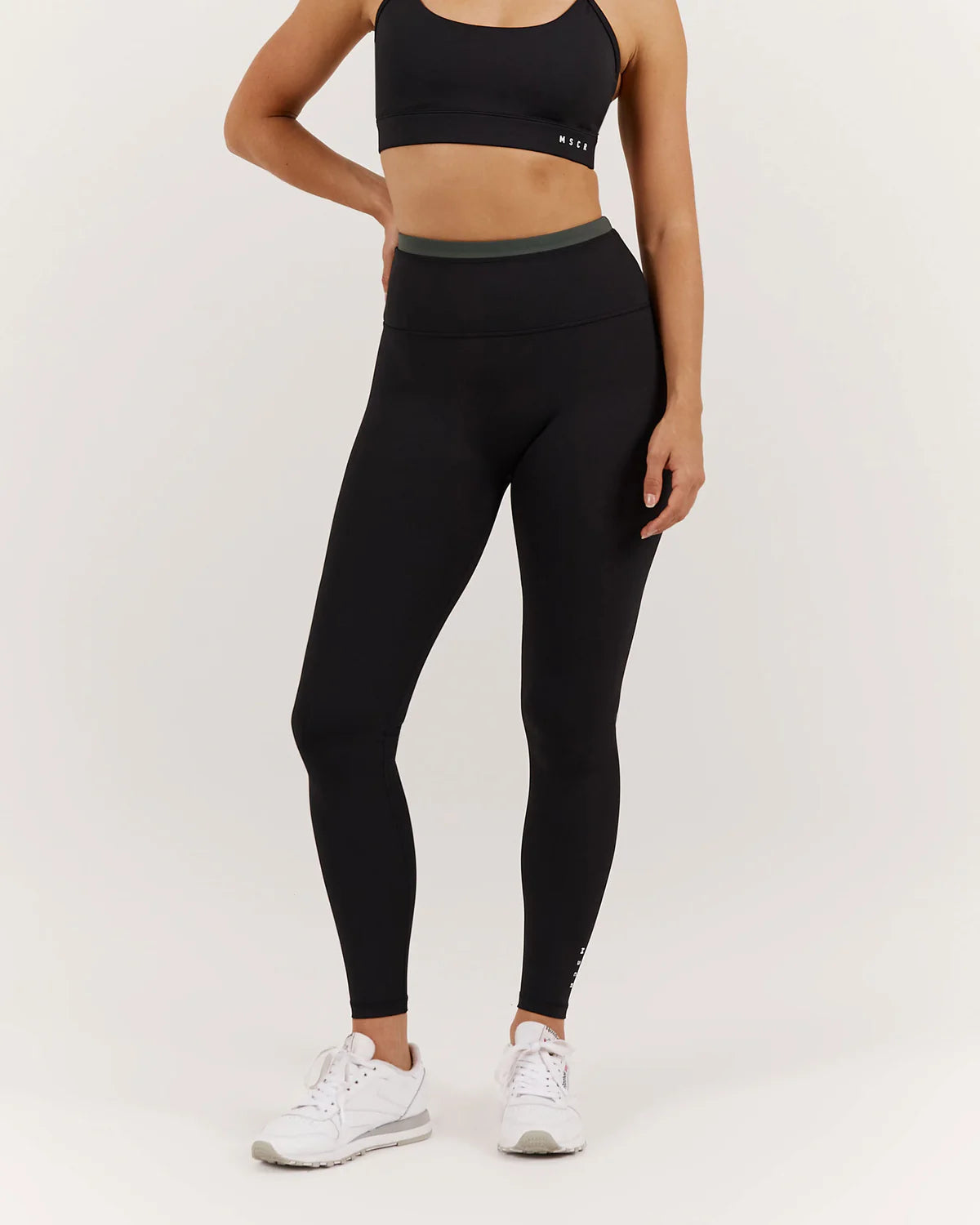 Muscle Republic | MVP Leggings Full - Black Fern Comfortable Slim Fit Leggings