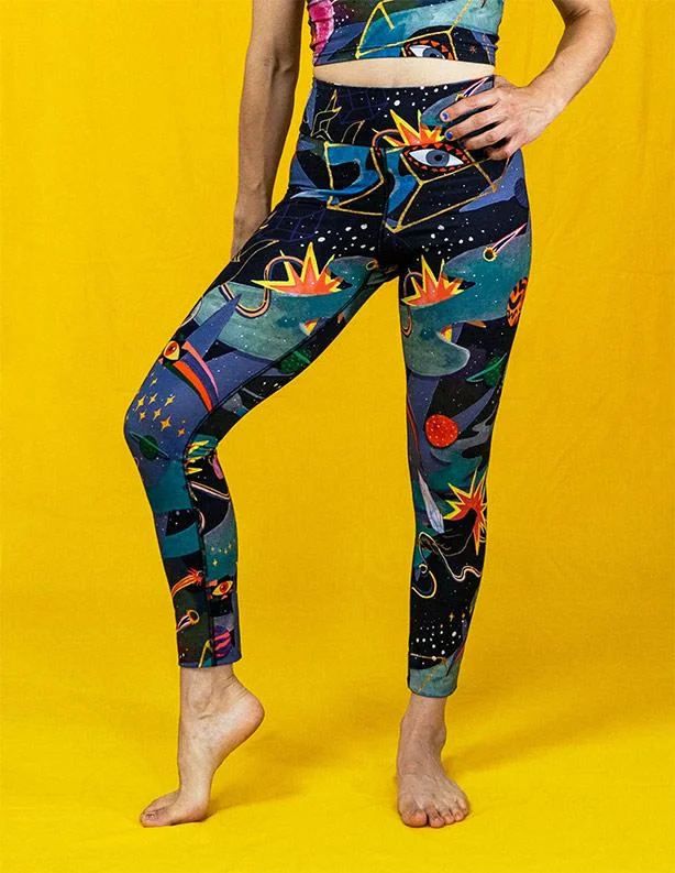 Pitaya Legging Door of the Cosmos Trendy Minimalist Leggings